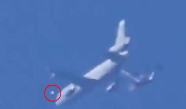¿Ovni sobre el avión presidencial?, lo que captaron dos jóvenes durante visita de Biden a Los Ángeles (VIDEO)