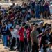 “Éxodo de la pobreza”: Miles de migrantes se suman a caravana rumbo a EEUU