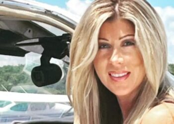 Una youtuber murió mientras piloteaba un avión en Tennessee: el escalofriante presagio de la tragedia