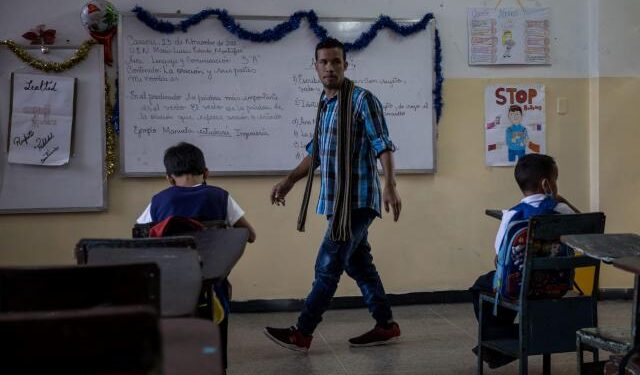 La escuela ya no representa una oportunidad de futuro para los niños venezolanos, según estudio