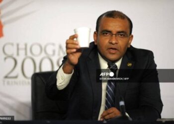 Guyana niega planes de una acción ofensiva contra Venezuela tras llegada de buque británico