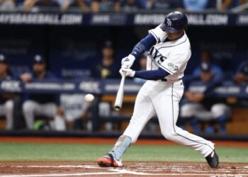 Justicia dominicana busca a pelotero de los Rays por tener supuestas relaciones con menores