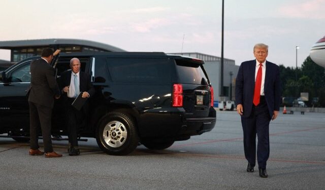 Abogado de Trump defendió que un juicio en Georgia interferiría con las elecciones
