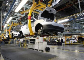 Sector automotriz venezolano cerrará el año con 80% de su capacidad productiva disponible
