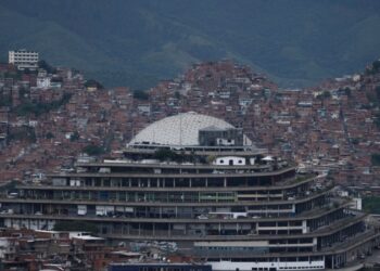 Las 5 principales noticias de Venezuela hoy: más persecución política, el Comando Sur sobrevolará Guyana, y más