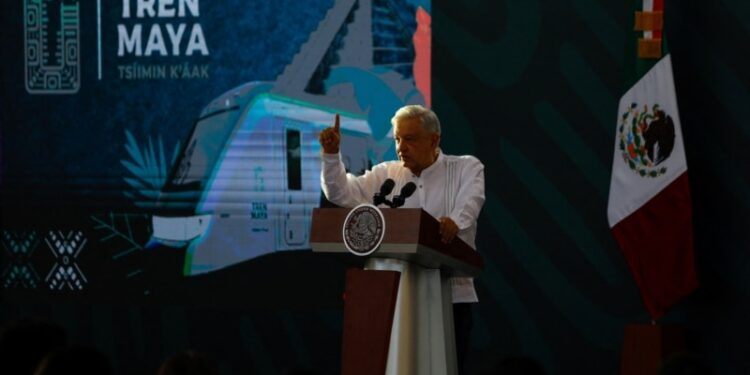 López Obrador llama a argentinos a resistencia pacífica frente a gestión de Milei