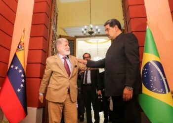 El principal asesor de Lula le pidió a Maduro que no use la violencia contra Guyana
