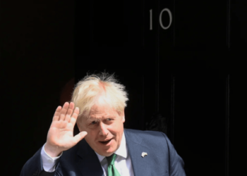 Boris Johnson admite que no percibió el riesgo real al inicio de la pandemia