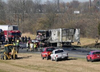 Tragedia en Ohio: Seis personas, entre ellos tres estudiantes, murieron en terrible accidente de tránsito