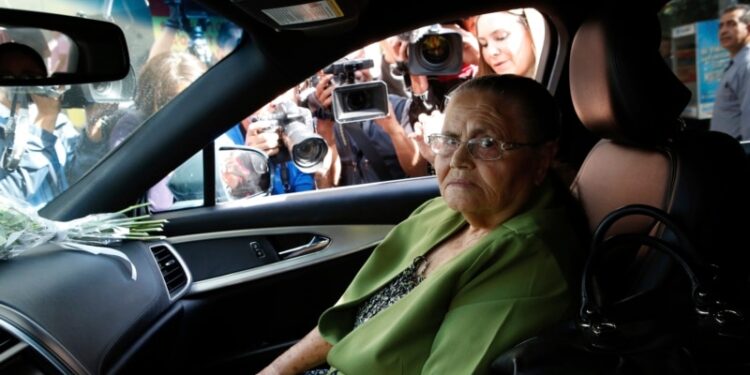 Muere madre de «El Chapo» Guzmán, presidente mexicano pide respeto para la familia