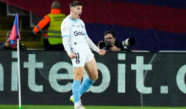 Girona batió a domicilio al Barcelona para reinar en España y hundir a Xavi