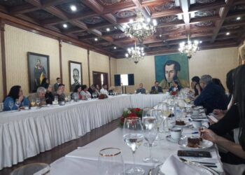 Régimen de Maduro mantiene en “marcha” su plan de licencias petroleras en el Esequibo