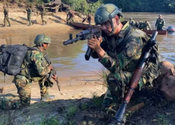 Ante una Fuerza Armada que agoniza, el presidente de una organización militar en Venezuela propone el reto a seguir