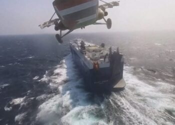 EEUU y sus aliados negocian una fuerza naval tras ataques de hutíes en el mar Rojo