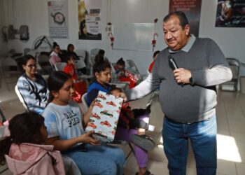 Migrantes varados, incluidos venezolanos, vivieron la Navidad apoyados por albergues en México