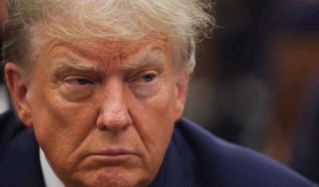 Tribunal de Colorado no permite a Trump participar en primarias del estado