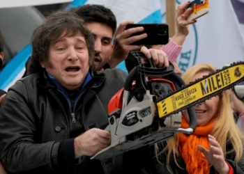 El Plan Motosierra ya está en marcha: así será la economía en las primeras horas de Milei presidente