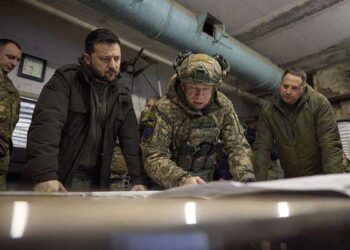 Tropas de Putin avanzan en Ucrania mientras Zelenski promueve contundente defensa de su territorio