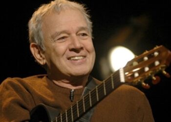 Murió el músico brasileño Carlos Lyra, uno de los fundadores de la “bossa nova”