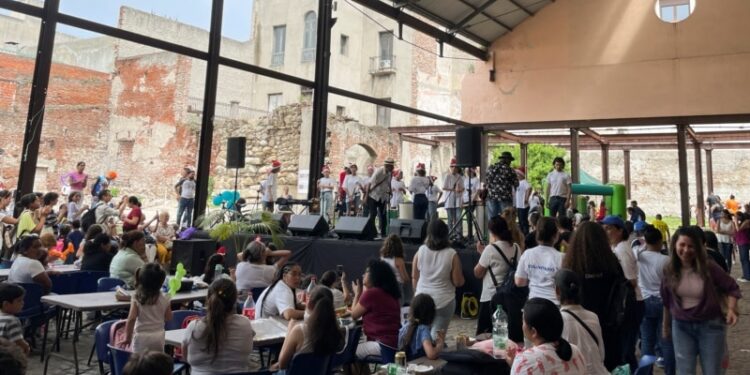 Población inmigrante en Uruguay crece por primera vez en un siglo, impulsada por venezolanos y cubanos