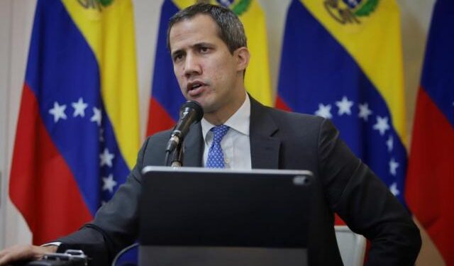Guaidó denunció que la persecución de Maduro viola el acuerdo de Barbados que sus enviados firmaron
