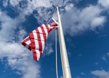 EEUU estableció cifra récord de visas concedidas en el último año: ¿cuántas otorgó?