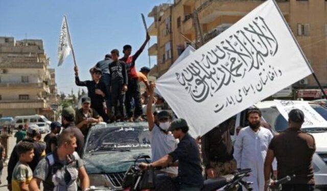 Los talibanes condenan las sanciones a dos de sus altos funcionarios por EEUU