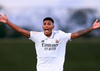 La joya brasileña Vinicius Tobias, novedad en la convocatoria del Real Madrid