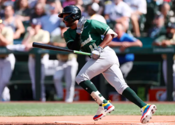 Histórico: Anuncian oficialmente la millonaria firma de Jackson Chourio por los Cerveceros de Milwaukee