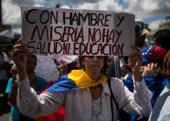 Los profesores universitarios conmemoran su día en Venezuela sin “nada que celebrar”