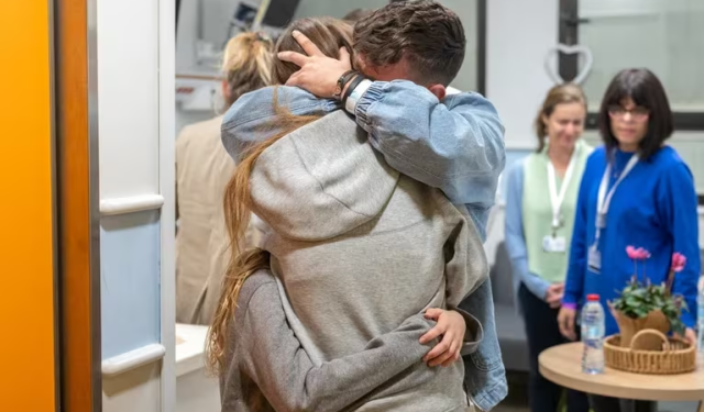 Quemaduras, palizas, drogas y silencio sepulcral: cómo fueron los más de 50 días de los rehenes retenidos por Hamás