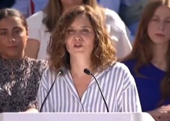 Díaz Ayuso rechazó las órdenes de captura del chavismo a opositores venezolanos