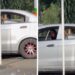 ¡Ay, caramba! Pareja fue captada pegándole al “brinca, brinca” dentro de un carro en Colombia (VIDEO)