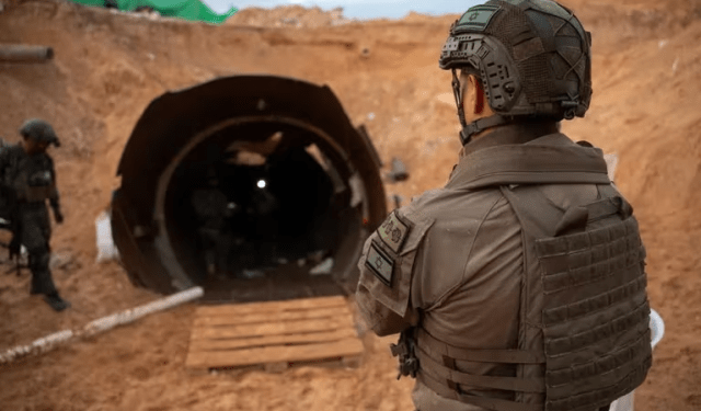 Israel mostró por dentro la estructura de túneles de Hamás en la que halló los cuerpos de cinco rehenes asesinados (VIDEO)