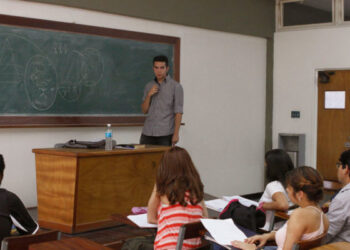 Diciembre de 2023: Cuánto gana un profesor universitario en Venezuela