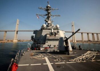 La Marina británica alerta de otro “incidente” en el mar Rojo, frente a la costa yemení