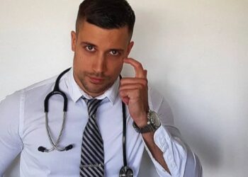 Se hizo viral por ser “el doctor más sexy del mundo” y su fama lo convirtió en un “estafador”
