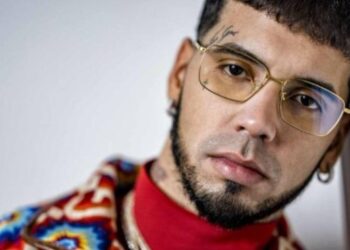 Guerra en la música: Anuel arremete contra Bad Bunny tras su pelea con Arcángel (VIDEO)