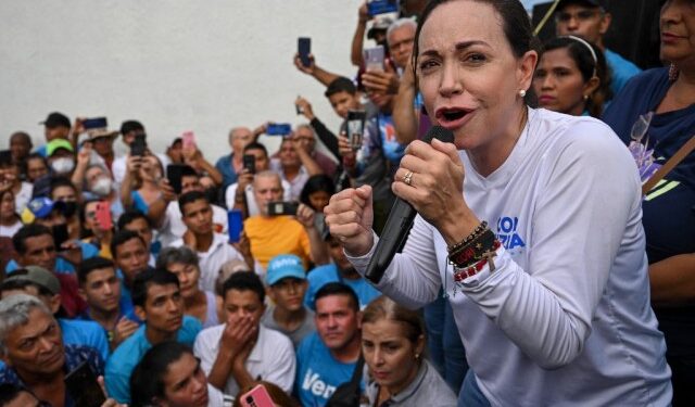 María Corina Machado respaldó la protesta de los jubilados y pensionados este #9Ene