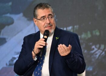 Bernardo Arévalo dijo que “los golpistas están desesperados” ante su investidura en Guatemala