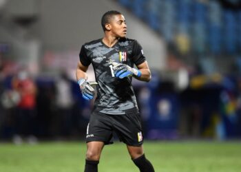 ¿De vuelta al fútbol colombiano? Faríñez es pretendido por este equipo tras su paso en el Lens