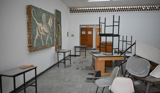 Las claves para superar la crisis educativa en Venezuela, según rector de la Ucab