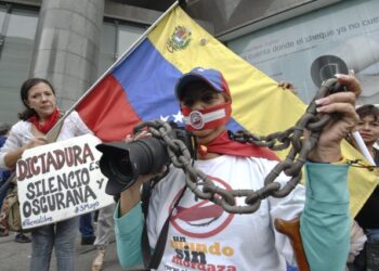 Más de 400 medios han cerrado en Venezuela en 20 años