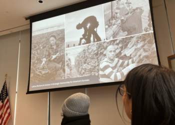 Latinos en EEUU continúan empleados en las industrias “más inestables y peor pagadas”