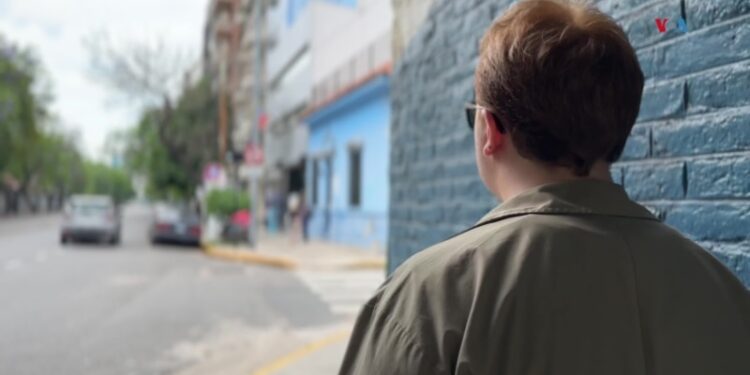 Argentina: polémica en la comunidad LGBTQ+ en torno a cómo les podría impactar el gobierno de Milei