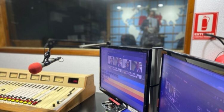 Venezuela: Más de 400 medios de comunicación cerrados en dos décadas