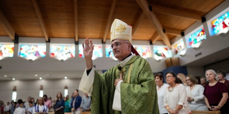 Un grupo de 19 religiosos nicaragüenses fue excarcelado y enviado a El Vaticano