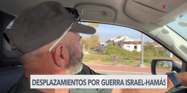 Conflicto Israel-Hamás deja desplazados en ambos bandos