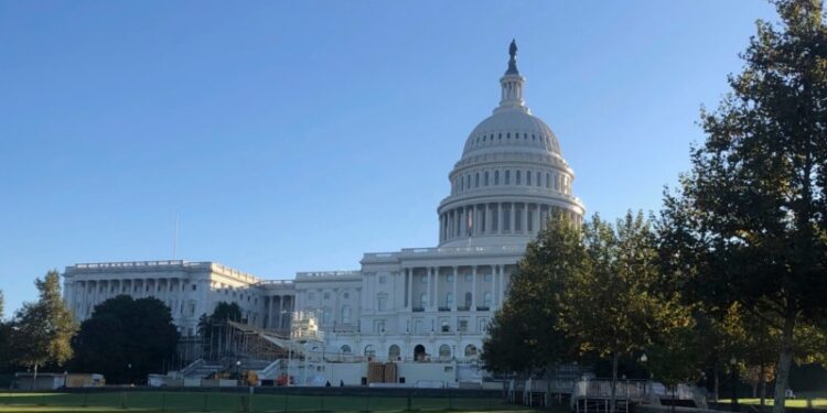 EEUU prepara expulsión de venezolano detenido por portar armas en área del Capitolio