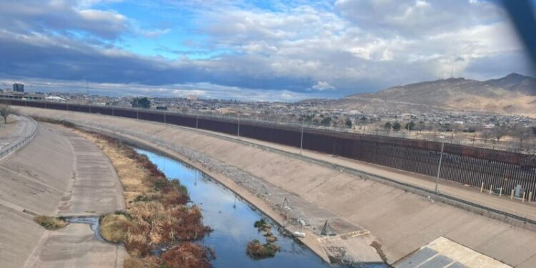 Disminuye visiblemente el número migrantes en Ciudad Juárez en medio de las bajas temperaturas